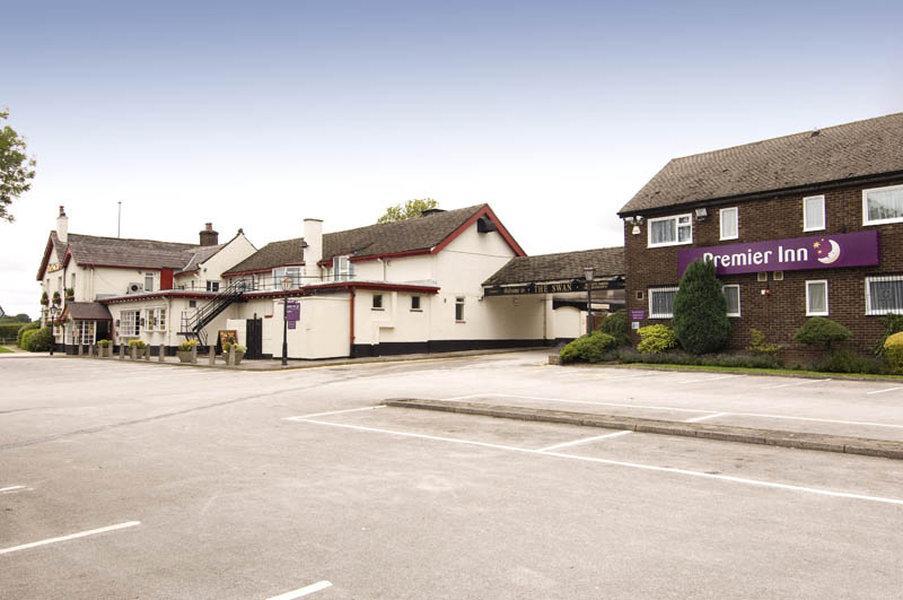 Premier Inn Knutsford Exterior foto